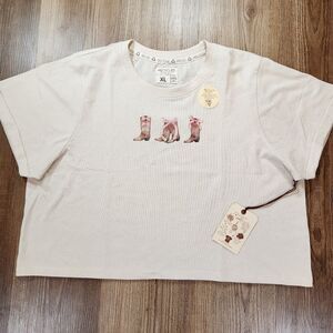 🔹️NWT Recycled Threads Cream Cowgirl Boot Cuffed Short Sleeve Top XLarge